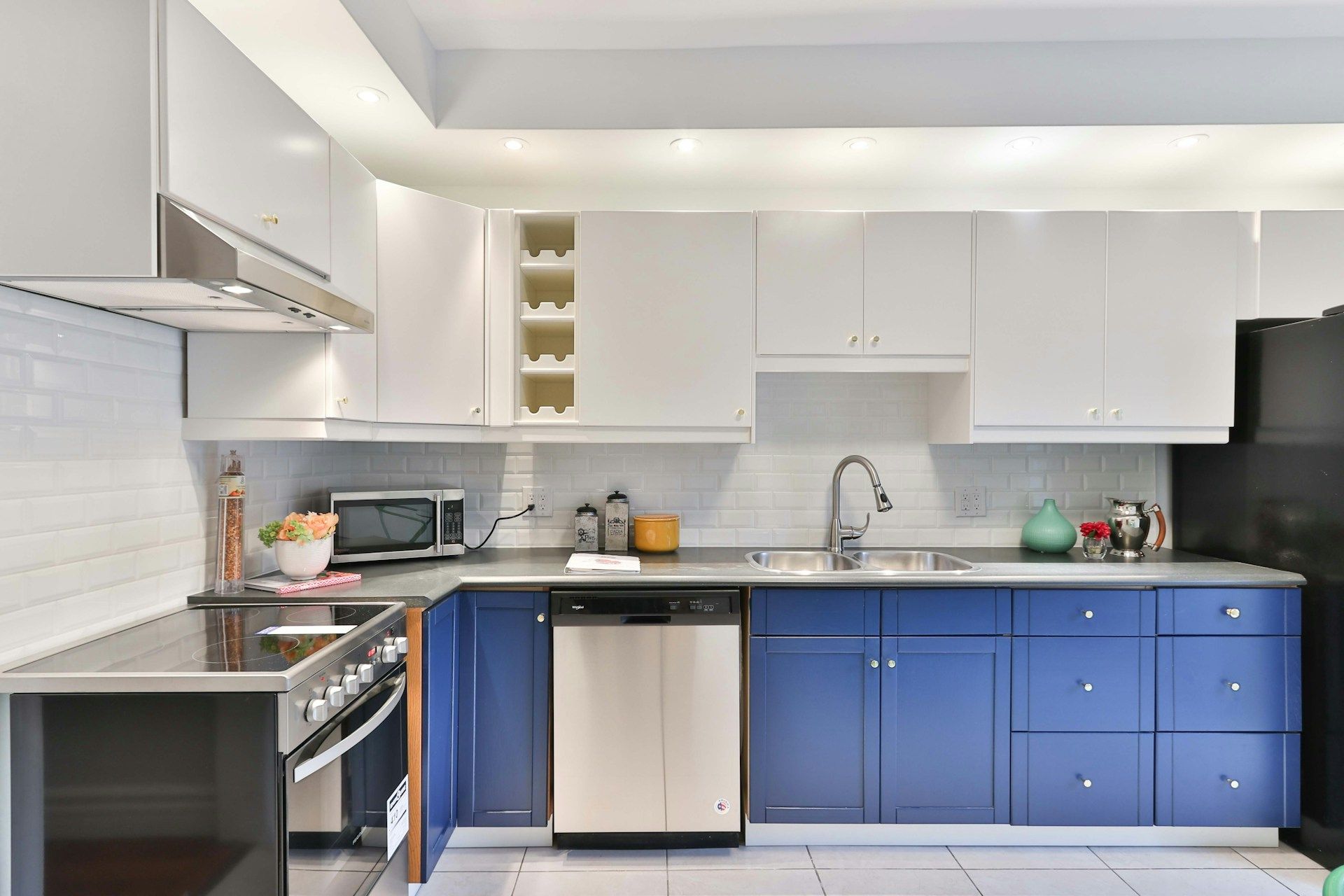 kitchen-showroom-cheektowaga Kitchen Remodeling Tonawanda